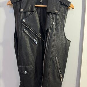 Forever 21 Black Faux Biker Leather Vest With Belt and Silver Zipper Detail M